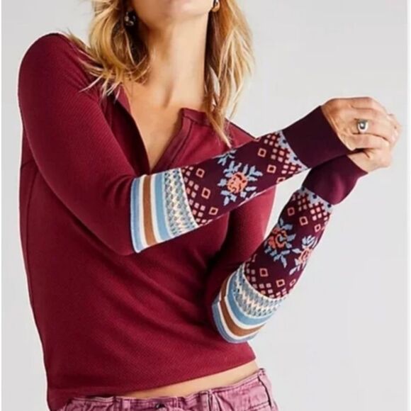 FREE PEOPLE WOMEN’S NWOT MIKAH LAYERING RIBBED KNIT RAW EDGE V-NECK THERMAL TOP - Picture 1 of 8